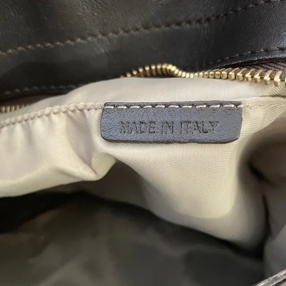 Vintage Burberry Hobo Crossbody - Picture 7 of 14